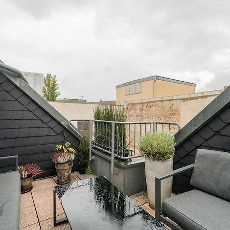 Ruhige Dachwohnung Mit Terrasse Berlin Mitte - Spacious Modern Rooftop Loft In Berlin Mitte 外观 照片