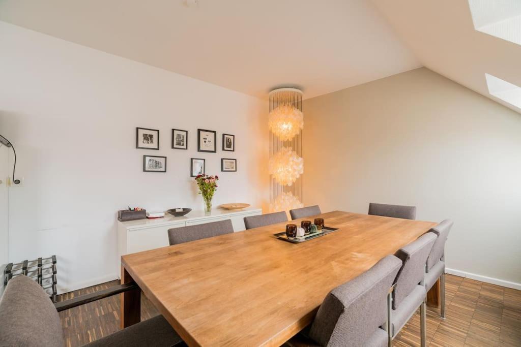Ruhige Dachwohnung Mit Terrasse Berlin Mitte - Spacious Modern Rooftop Loft In Berlin Mitte 外观 照片