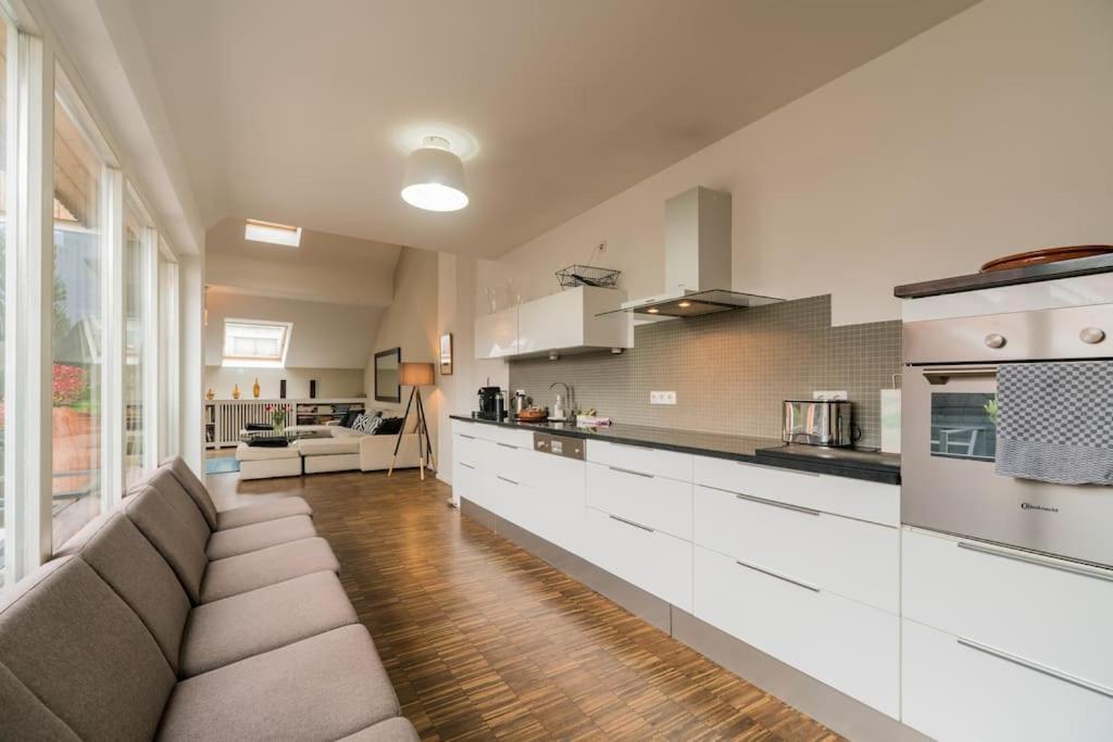 Ruhige Dachwohnung Mit Terrasse Berlin Mitte - Spacious Modern Rooftop Loft In Berlin Mitte 外观 照片
