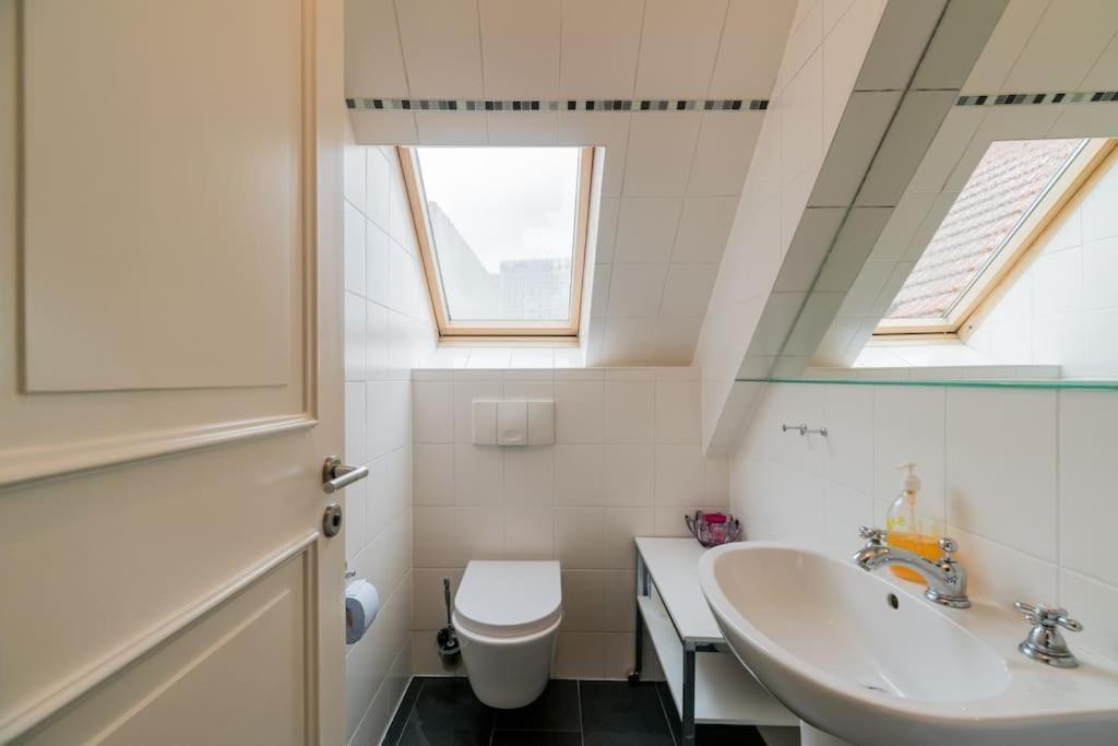Ruhige Dachwohnung Mit Terrasse Berlin Mitte - Spacious Modern Rooftop Loft In Berlin Mitte 外观 照片